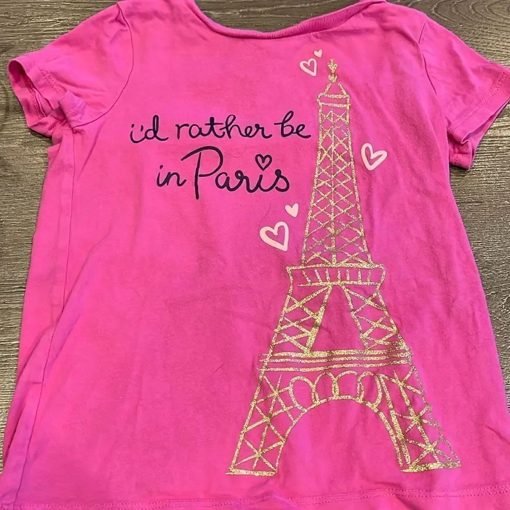 Cute pink Paris tee